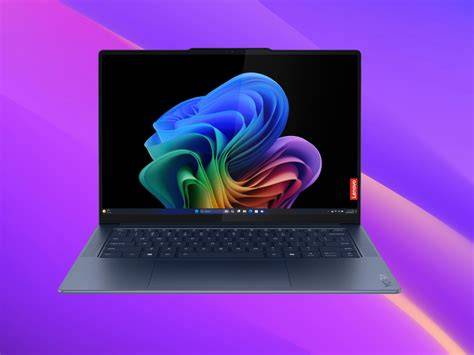 Lenovo Yoga Slim 7x Gen 9 OLED display